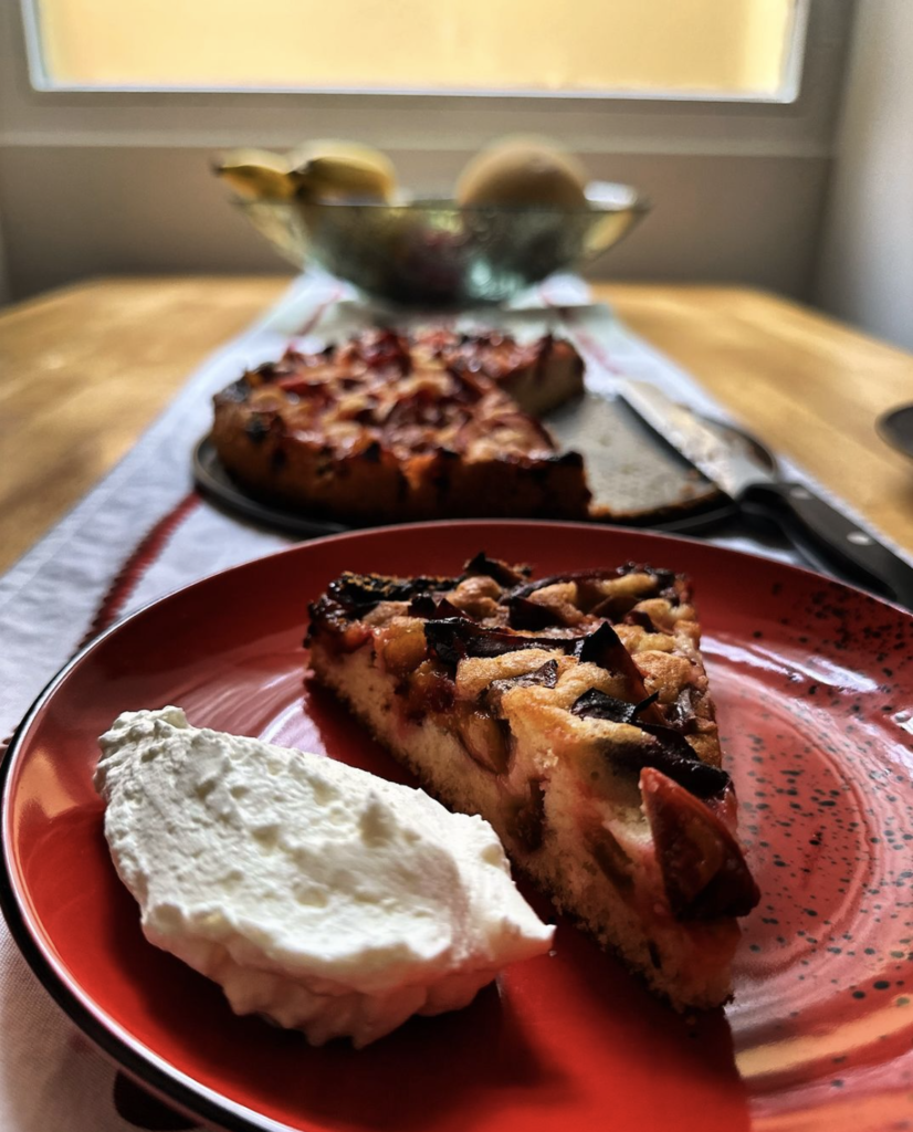 Plum cake with Fresh Cream Recipe